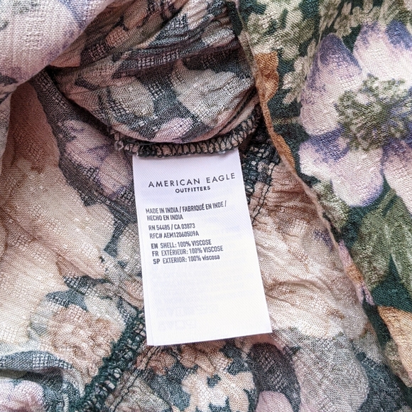 AE Printed Long Sleeve Off-The-Shoulder Blouse - Picture 7 of 10